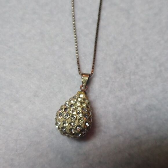 Vintage Sterling Silver and Rhinestone Tear Drop Pendant w/925 Chain - Picture 4 of 9